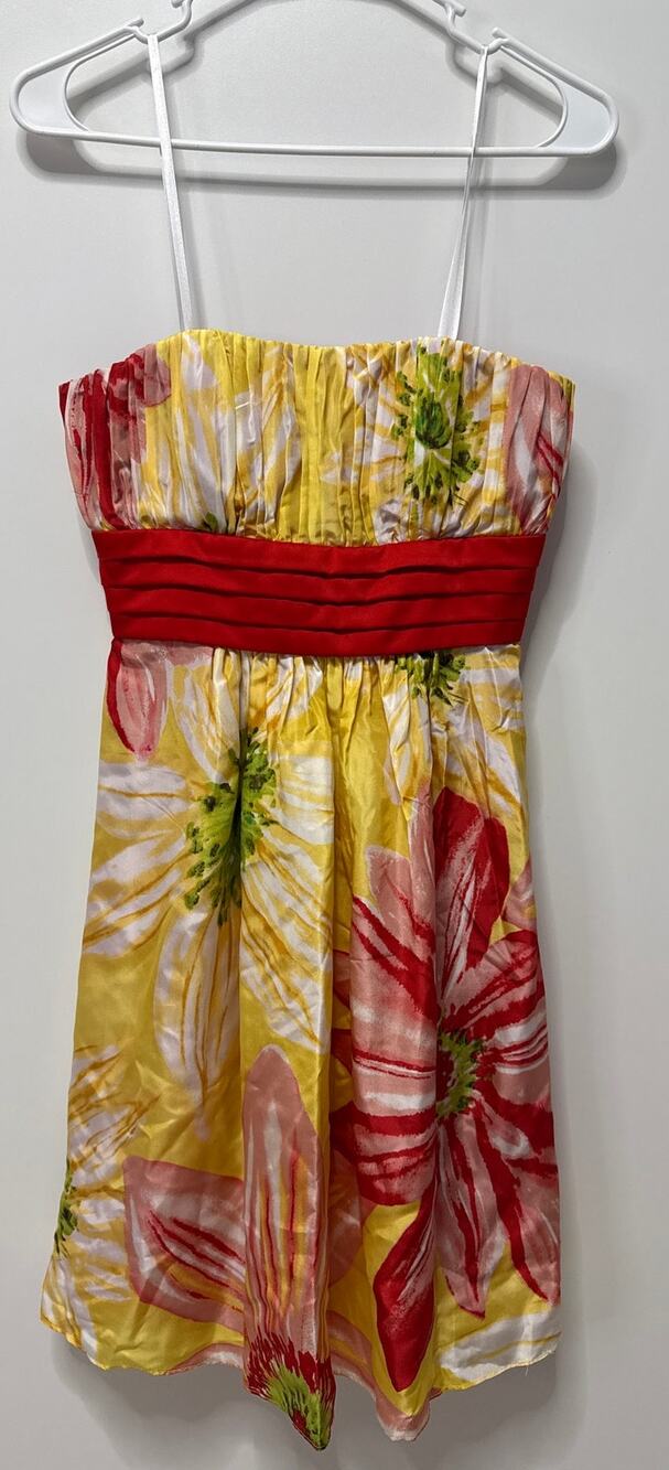BCBG Paris floral strapless mini dress 100% silk size 2 yellow red tropical